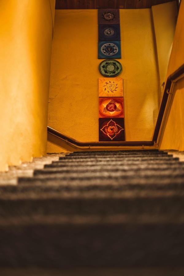 Curuna Hotel-Garni B&B Scuol Ngoại thất bức ảnh