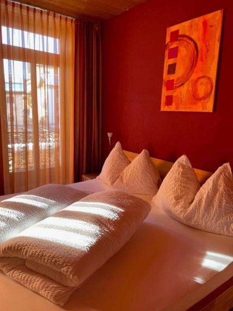 Curuna Hotel-Garni B&B Scuol Ngoại thất bức ảnh